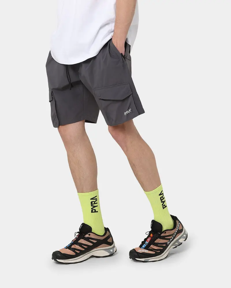 Pyra Flex Cargo Shorts Carbon 1