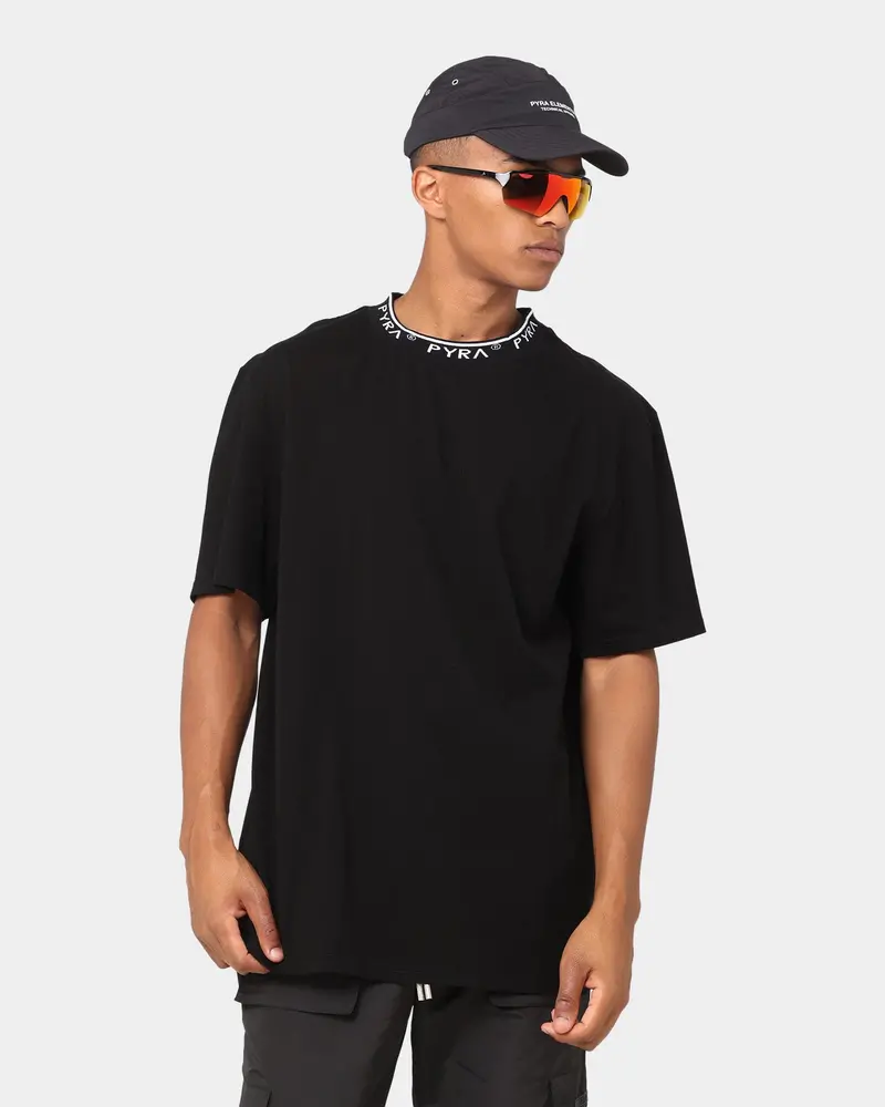 Pyra Jacquard Neck T-Shirt Black/White 1