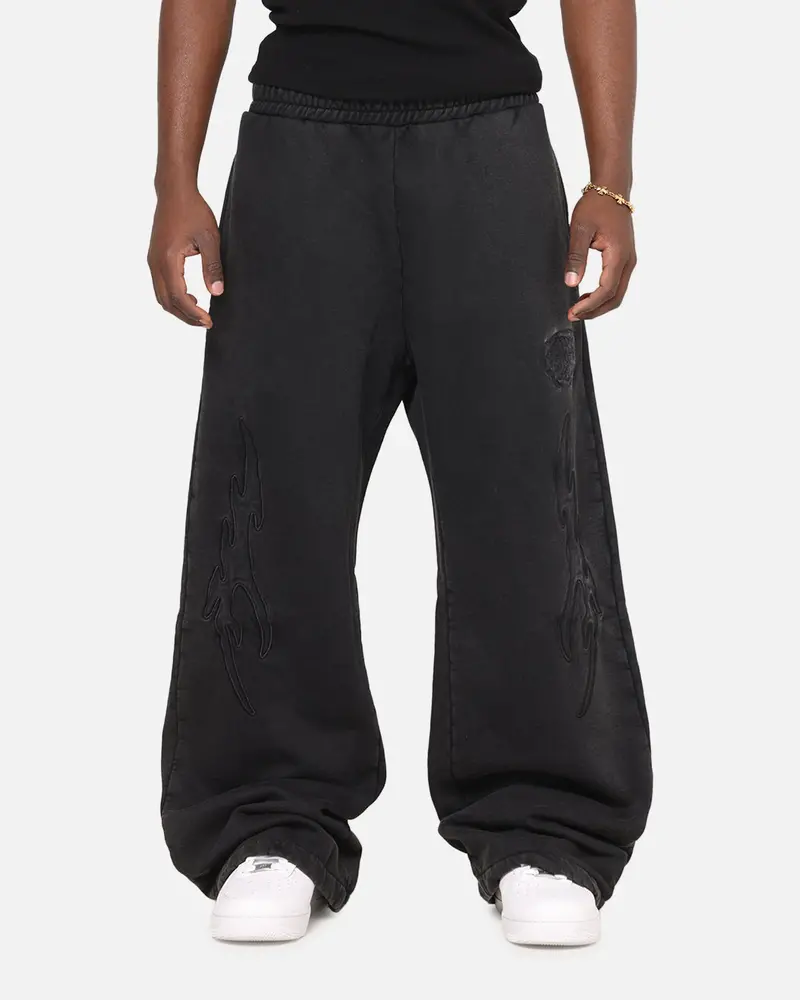Saint Morta Crested Wing Sweatpants Washed Black 1
