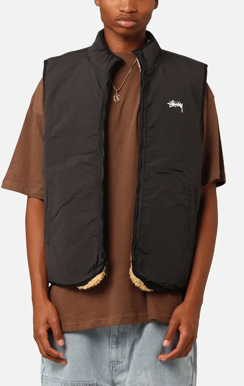 Stüssy 8 Ball Sherpa Reversible Vest Tan 1