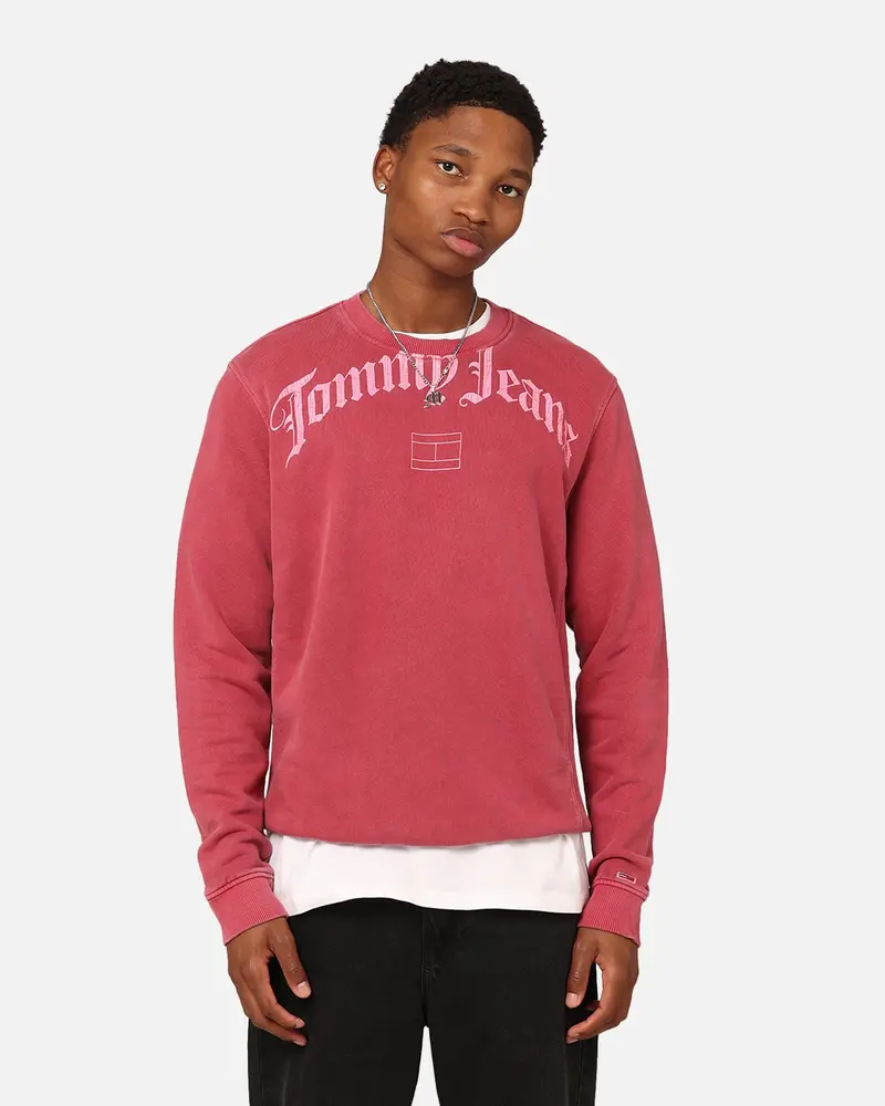Tommy Jeans Relaxed Grunge Arch Crewneck Rouge 1