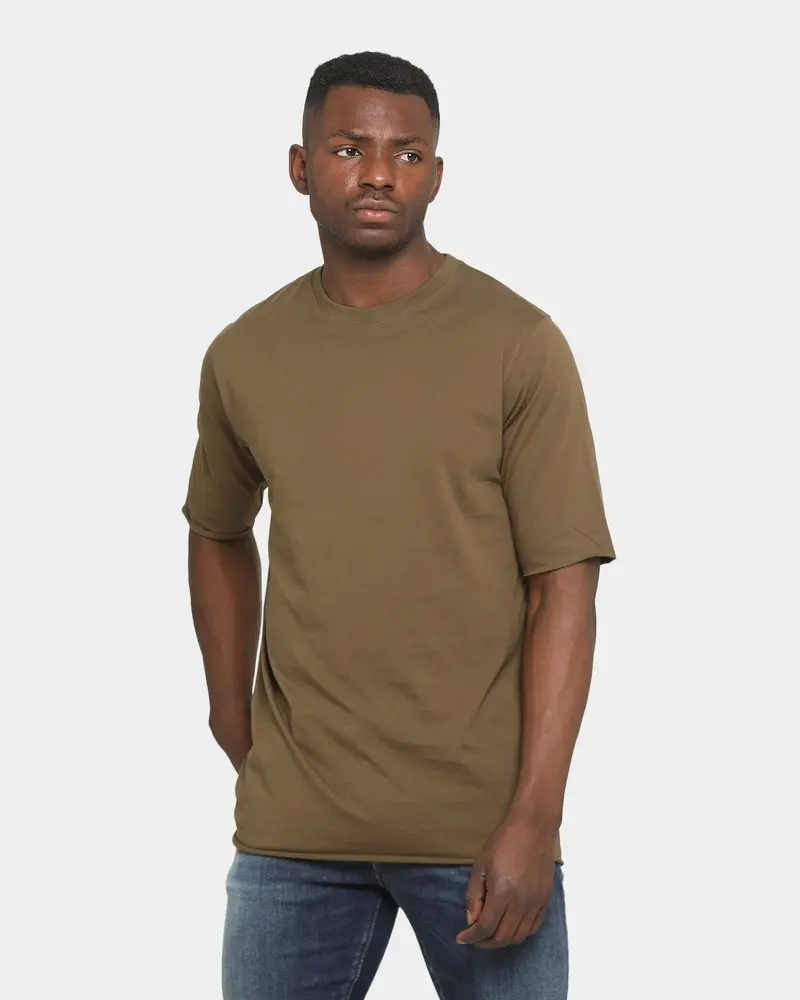Well Made Unorthodox T-Shirt Army Green 1