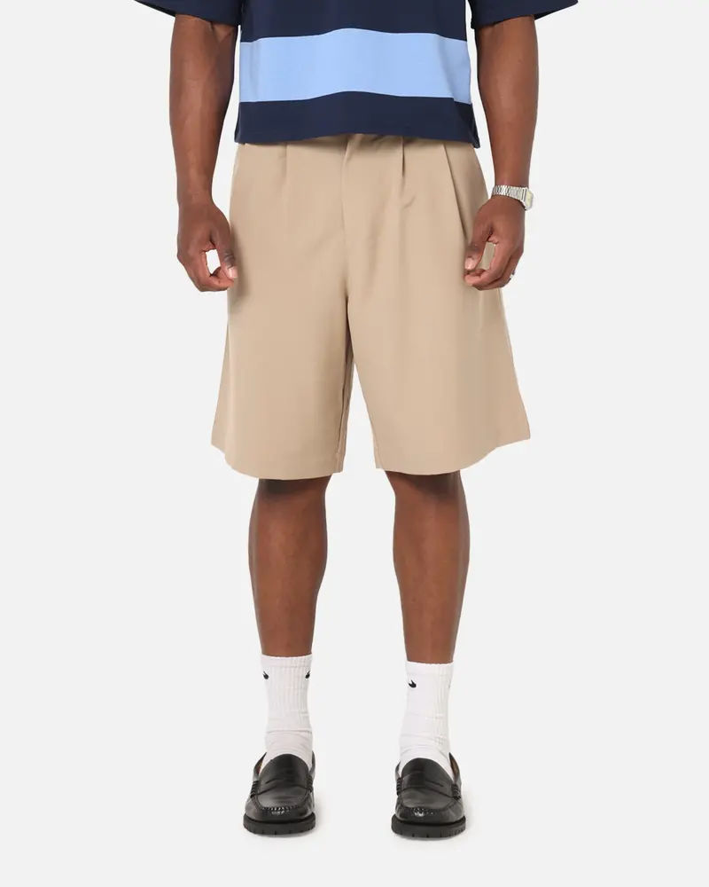 Xxiii Baggy Pleated Shorts Tan 1
