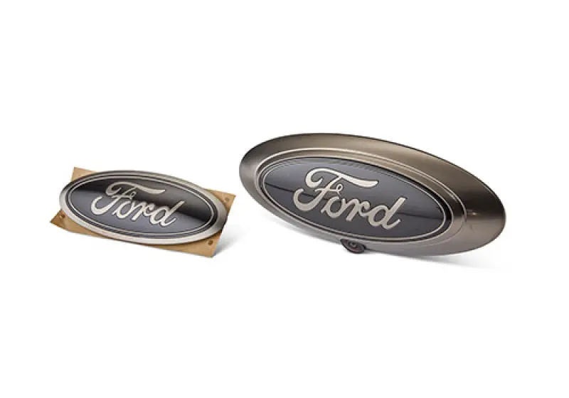 Ford Racing Smoked Chrome Oval Grille Kit For 2022–2024 Ford Maverick (Xl, Xlt, Lariat Trims) 1