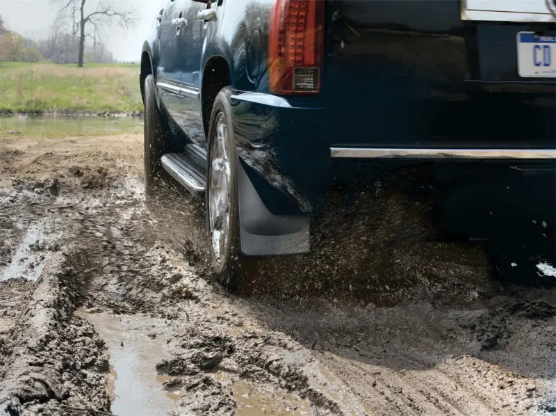 Weathertech 11-16 Jeep Grand Cherokee No Drill Mudflaps - Black 1